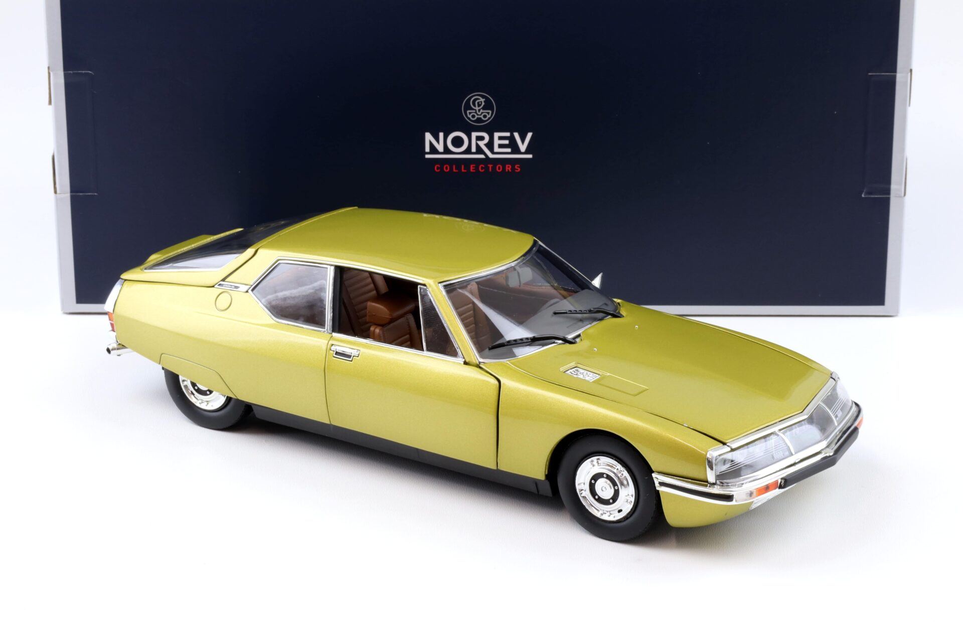 1:18 Norev Citroen SM 1971 Golden Leaf metallic 181730