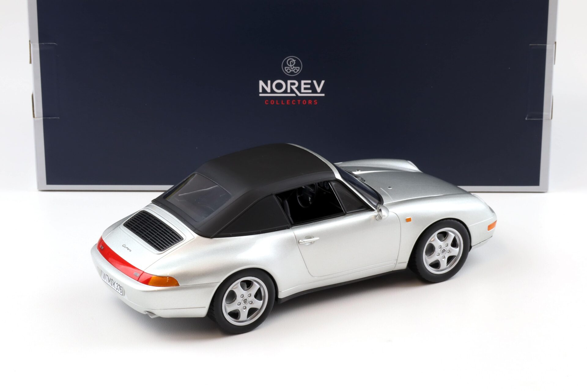 1:18 Norev Porsche 911 993 Carrera Cabriolet 1993 silver 187592