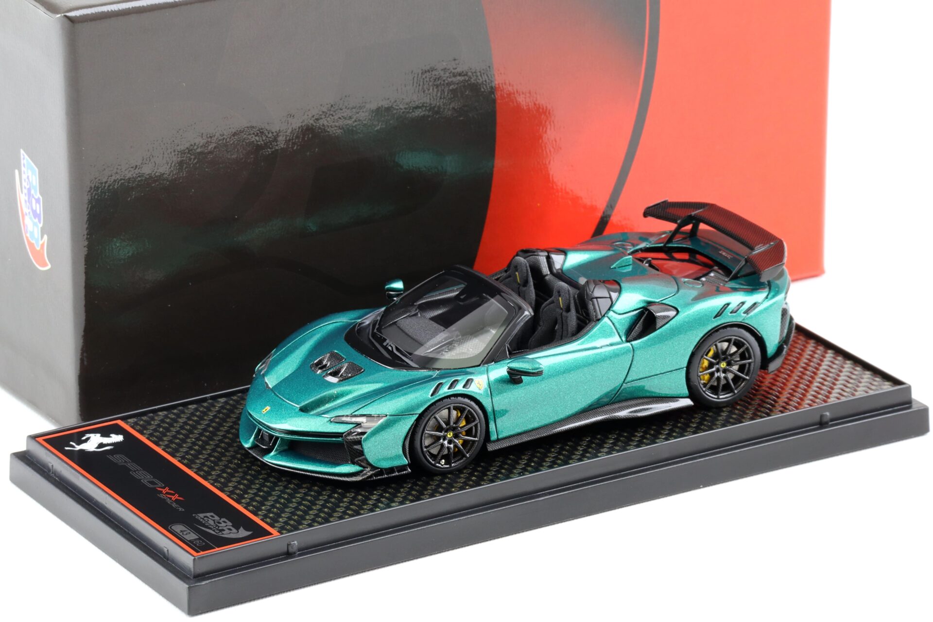 ID 98398 orig.jpg 1:43 BBR Ferrari SF90 XX Spider Green Jewel/ carbon rims - Limited 60 pcs.