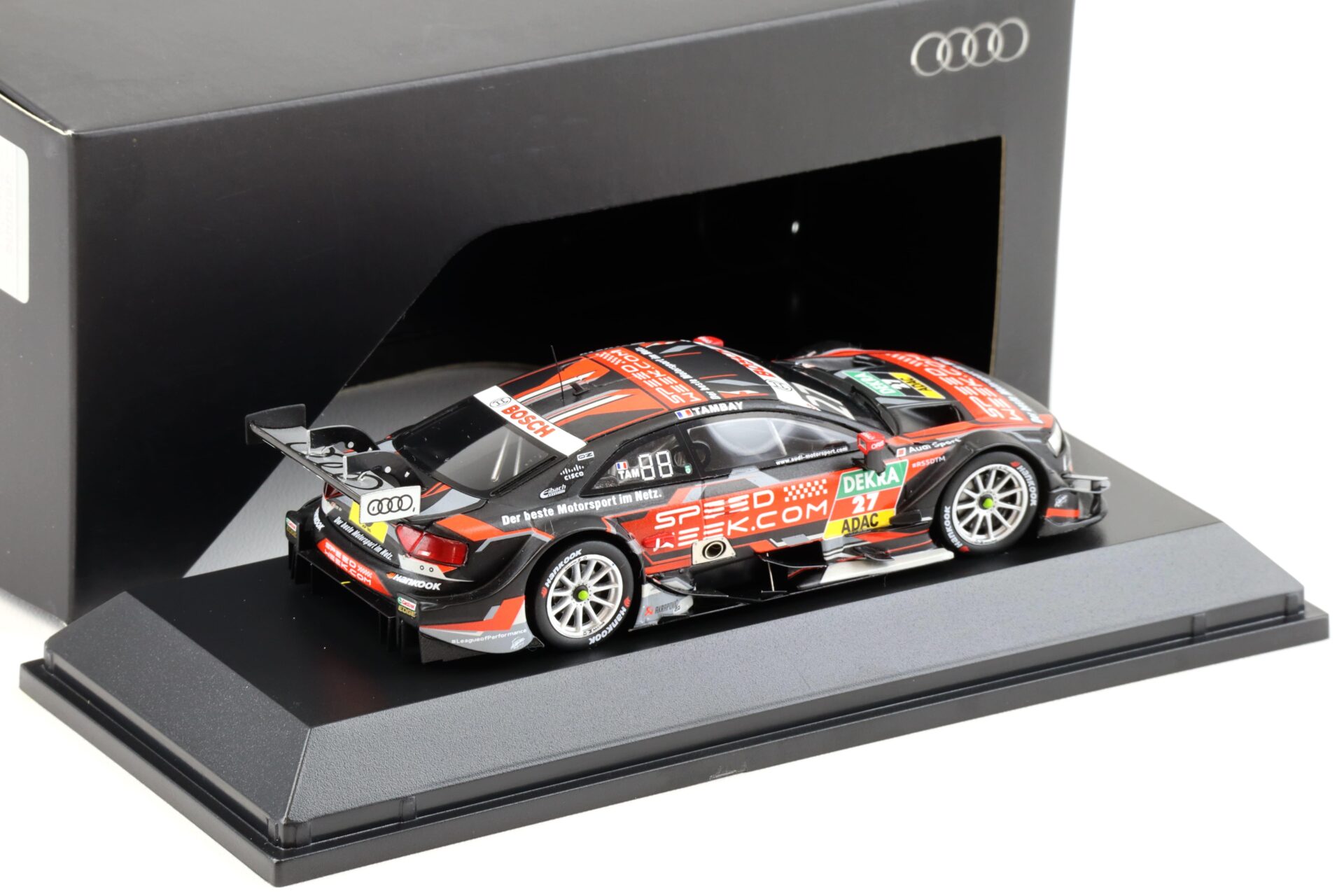 1:43 Spark Audi RS5 DTM 2016 #27 Adrien Tambay DEALER VERSION