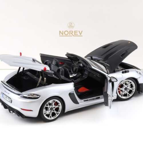 1:18 Norev Porsche 718 Spyder RS Weissach Package 2023 GT-silver metallic