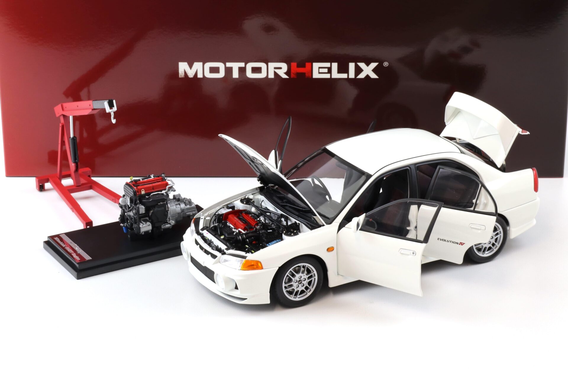 1:18 Motorhelix Mitsubishi Lancer EVO 4 IV Scotia white 1999 with engine M84003