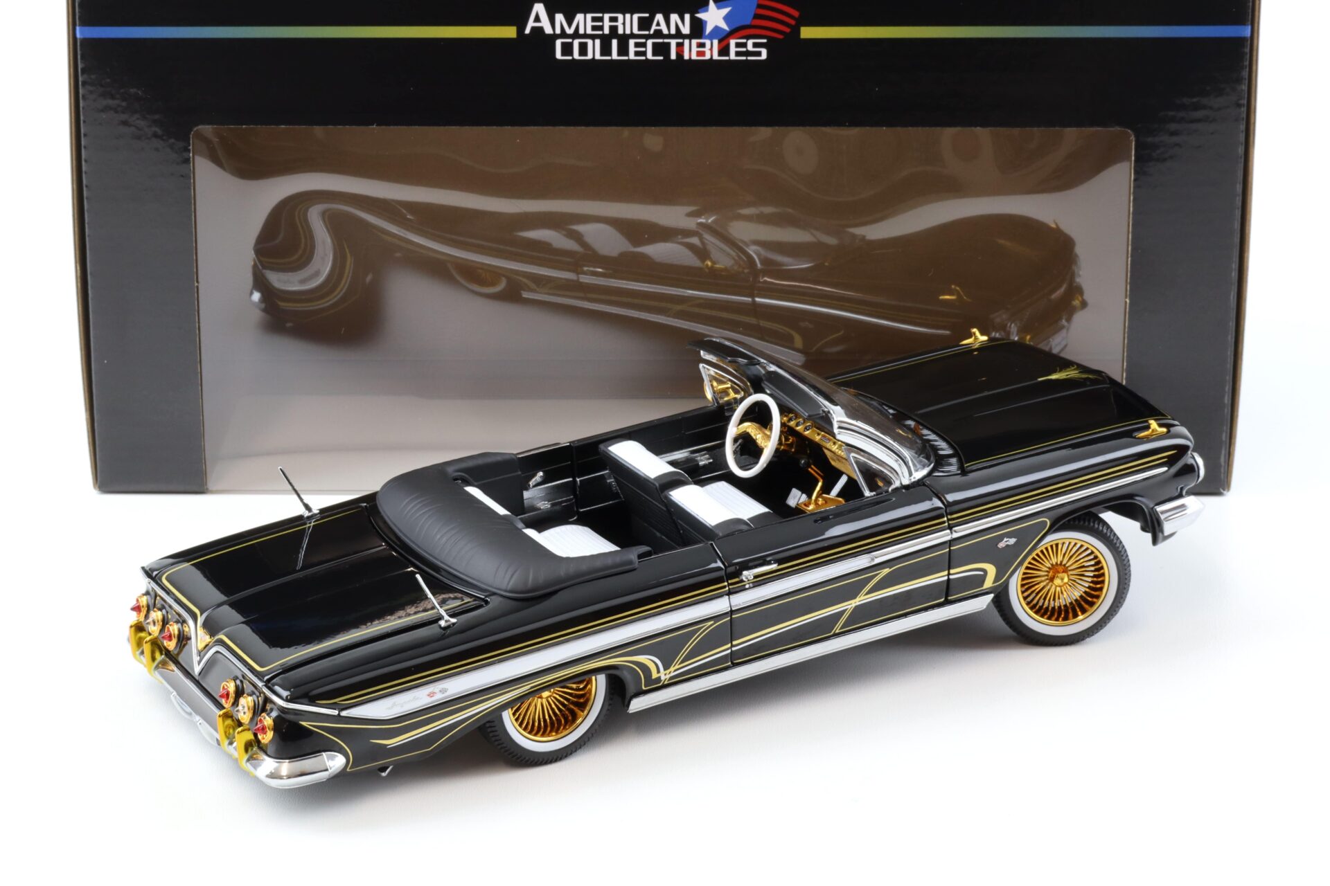 1:18 Sun Star 1961 Chevrolet Impala Lowrider open Convertible black/ gold