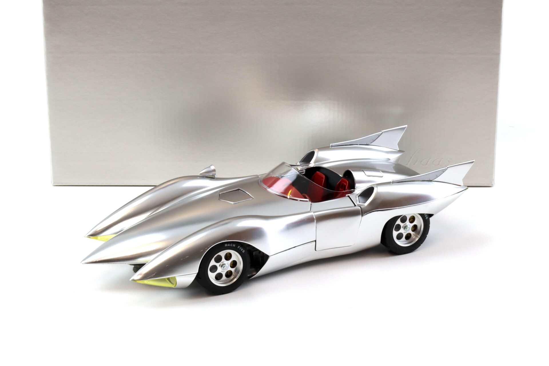 1:18 Schwyn Haas Aluminium Body Hamilton Mach 5 Speed Racer silver