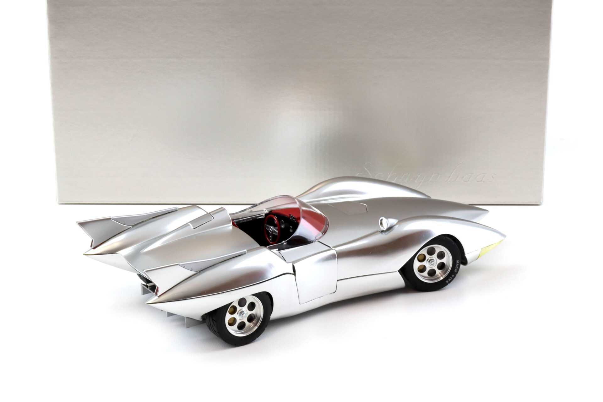 1:18 Schwyn Haas Aluminium Body Hamilton Mach 5 Speed Racer silver