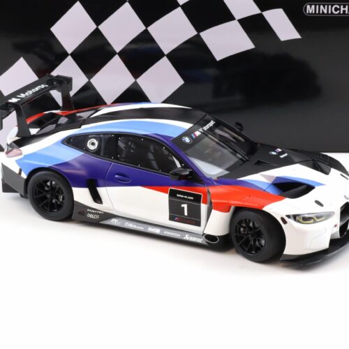 1:18 Minichamps BMW M4 GT3 Presentation 2021 #1 white/blue/red