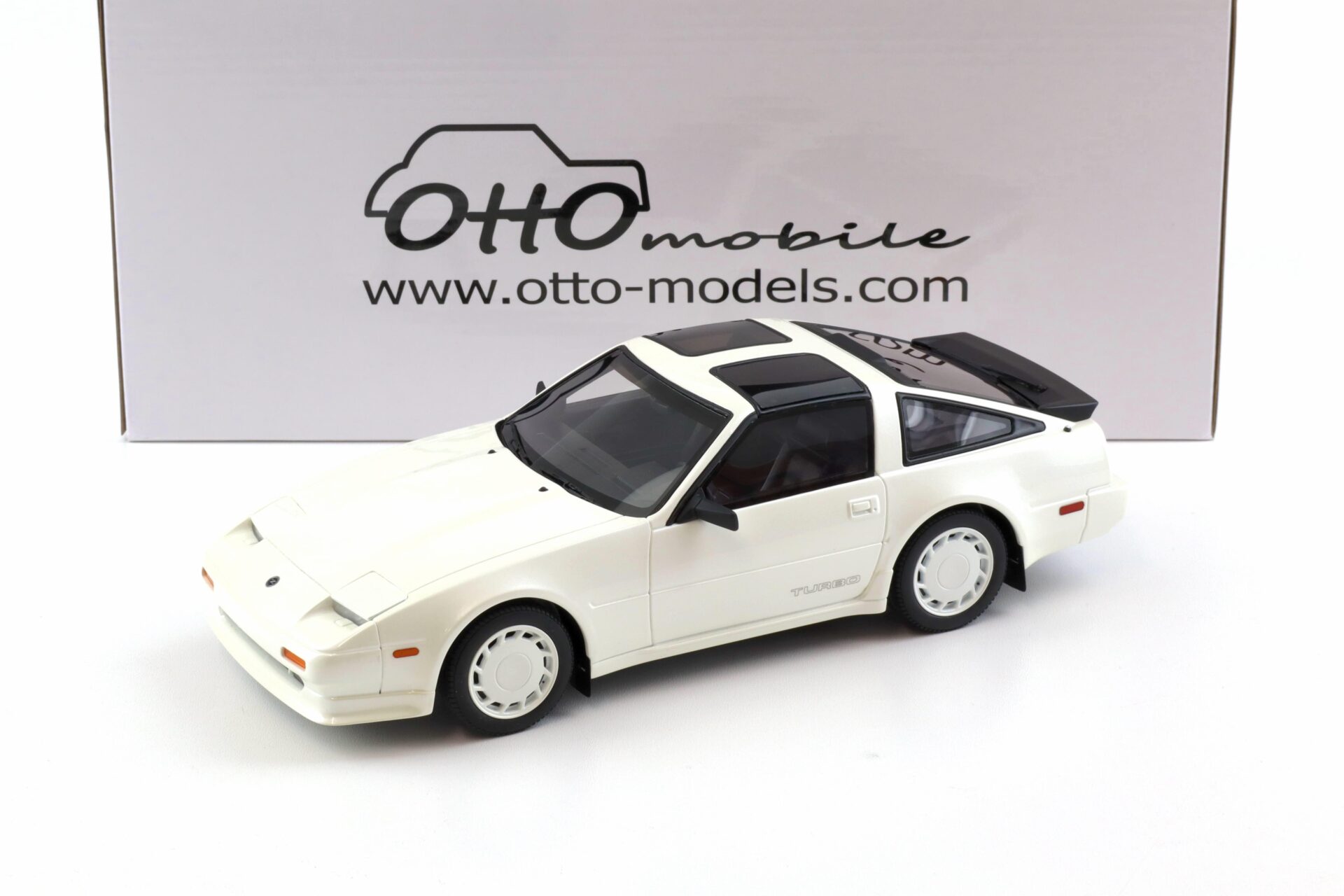 1:18 OTTO mobile OT1181 Nissan 300ZX Turbo Z31 Coupe Shiro Edition pearl white 1988