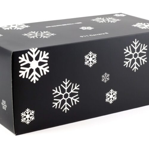 1:18 Spark Porsche 911 992.2 Carrera XMas with Ski viola metallic WAP DEALER