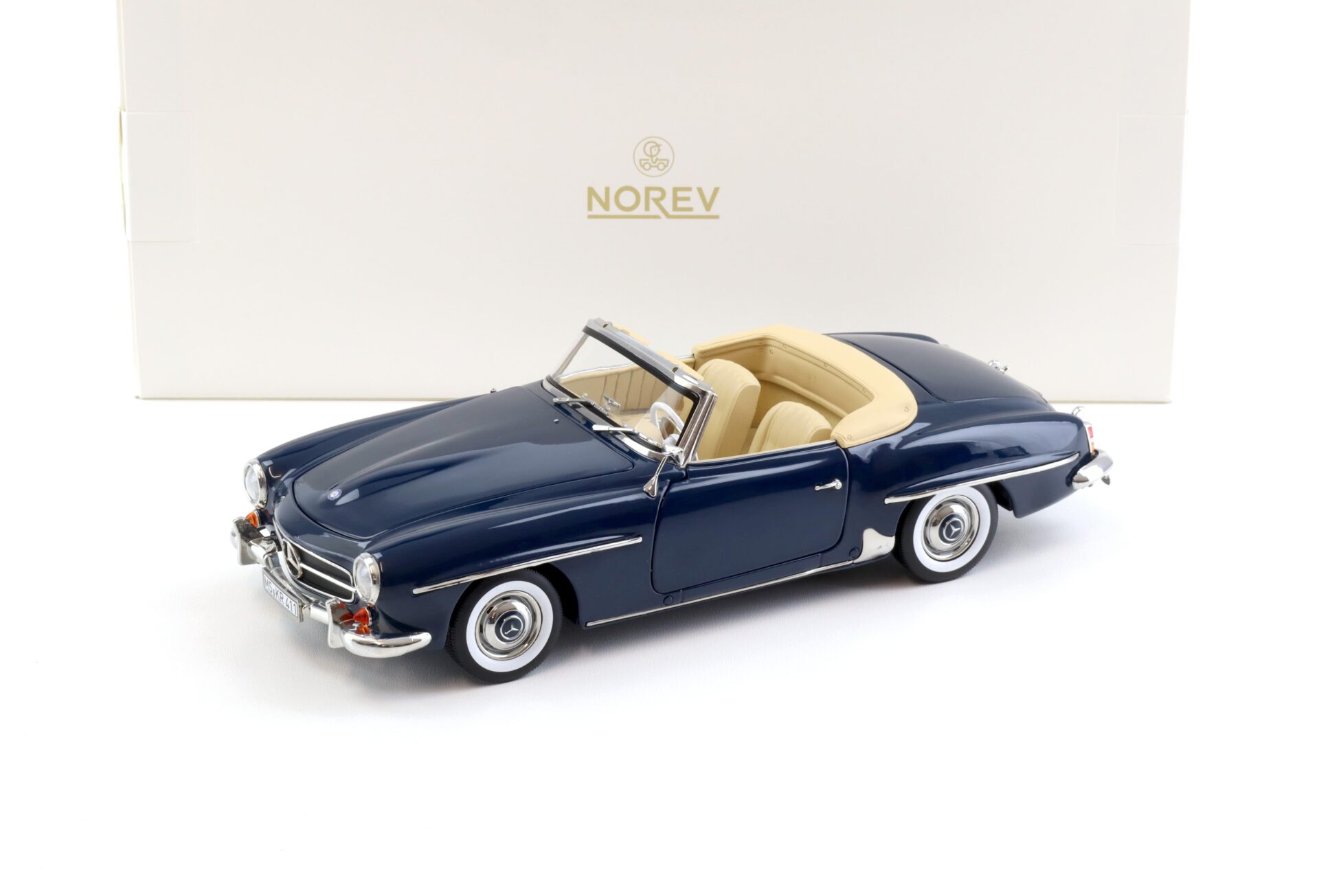 1:18 Norev Mercedes 190 SL Cabriolet 1957 Middle blue