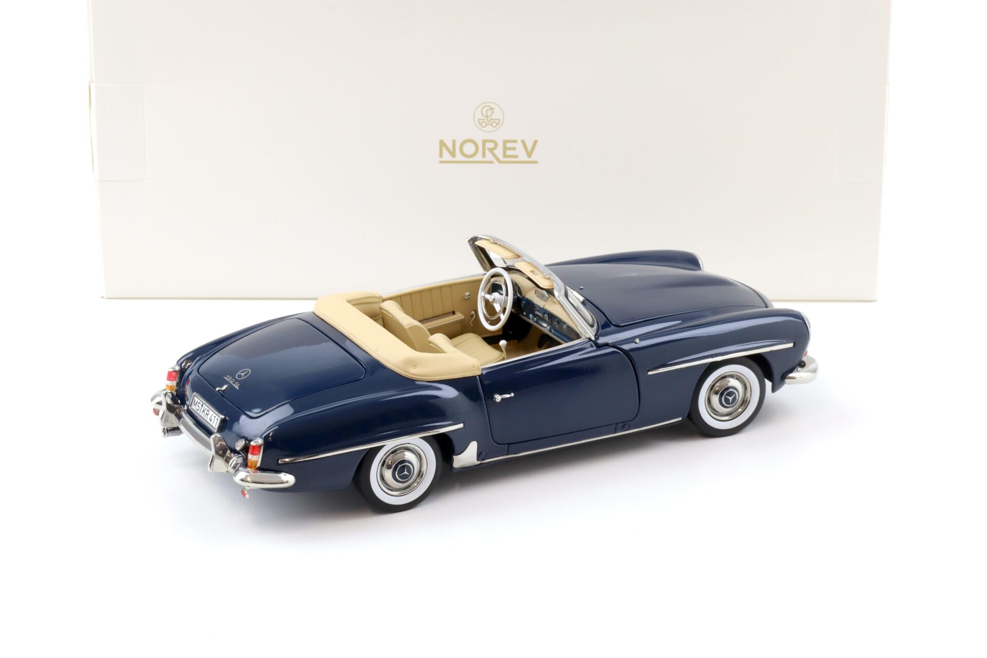1:18 Norev Mercedes 190 SL Cabriolet 1957 Middle blue