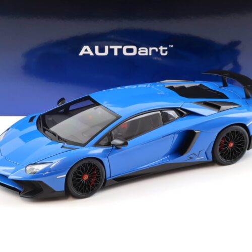 1:18 AUTOart Lamborghini Aventador LP750-4 SV Blu LeMans/ blue