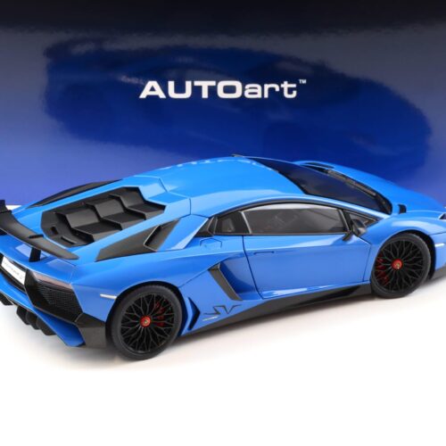1:18 AUTOart Lamborghini Aventador LP750-4 SV Blu LeMans/ blue