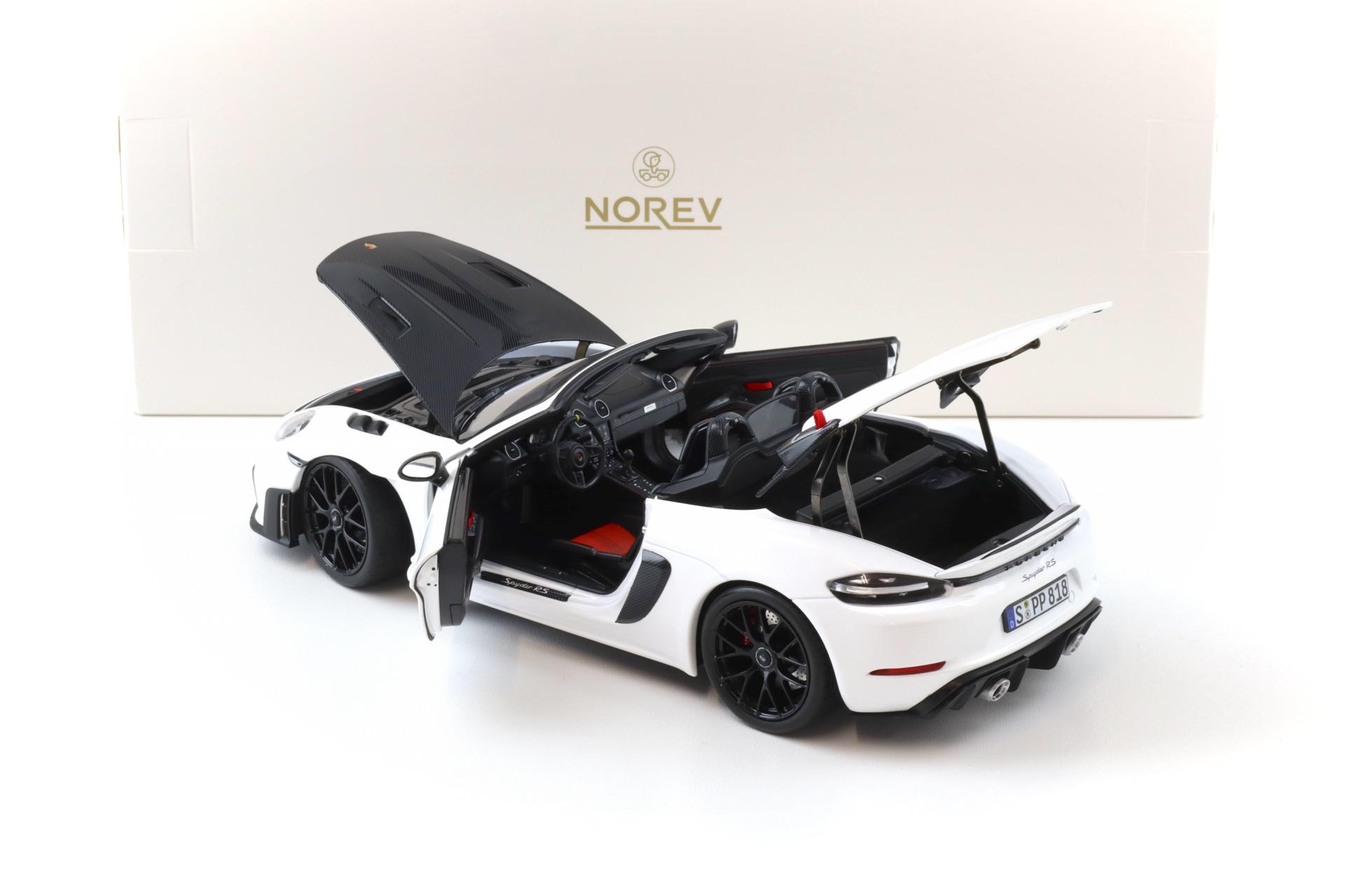 1:18 Norev ASIA Exclusive Porsche 718 Spyder RS Weissach Package white/ black
