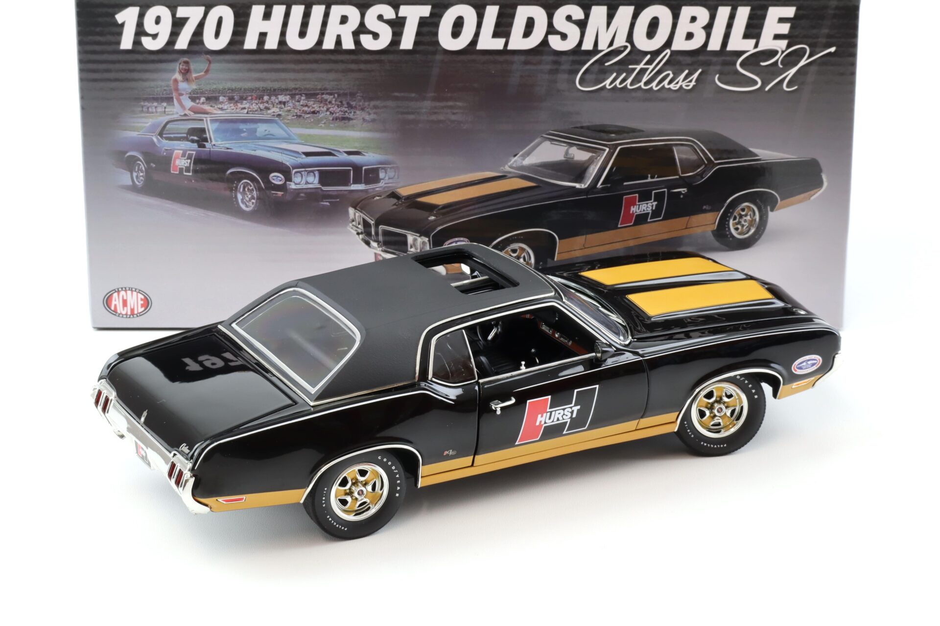 1:18 ACME 1970 Oldsmobile Cutlass SX Coupe Hurst Edition black/ gold