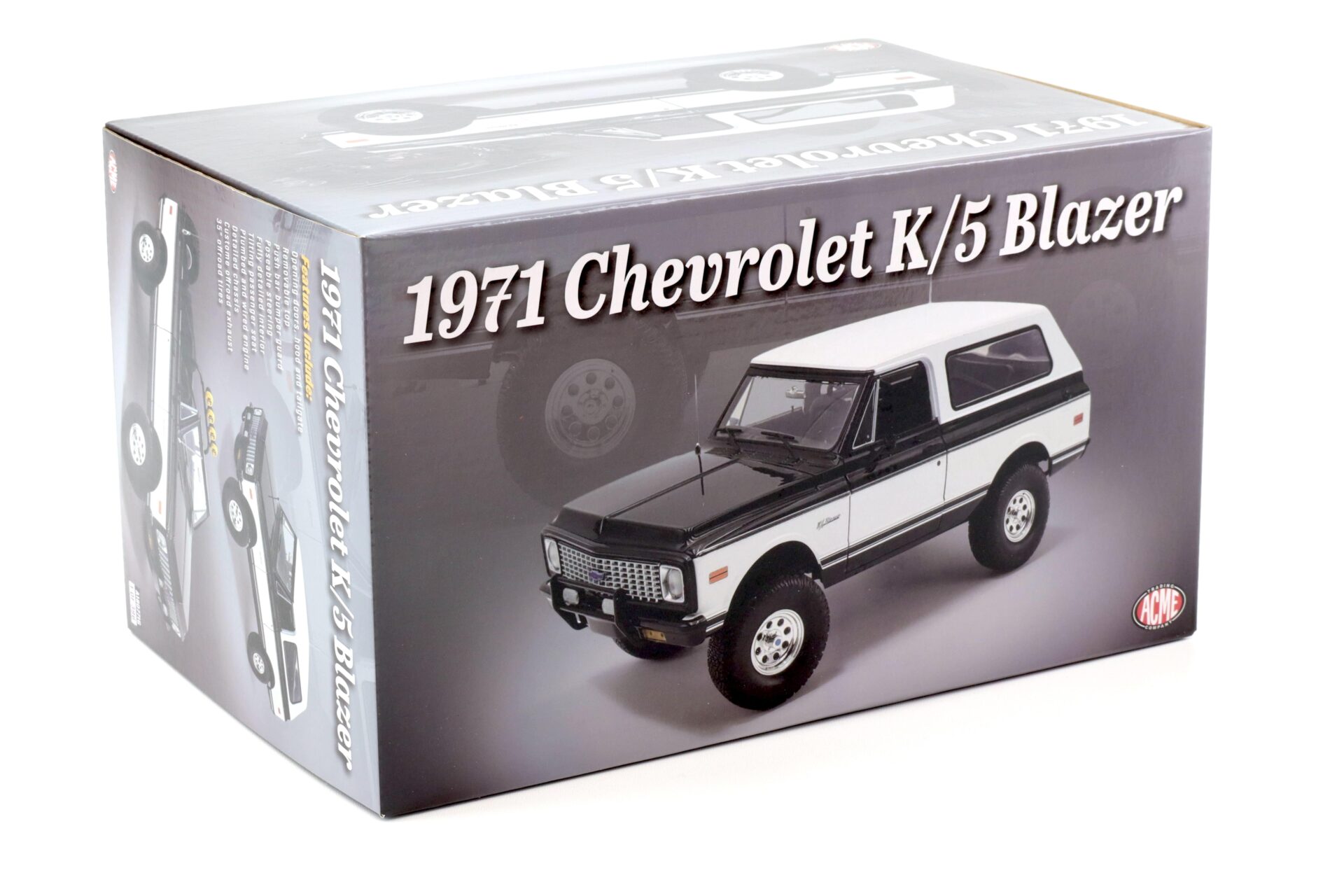 1:18 ACME 1971 Chevrolet K5 Blazer Classic Tuxedo Black & White Two