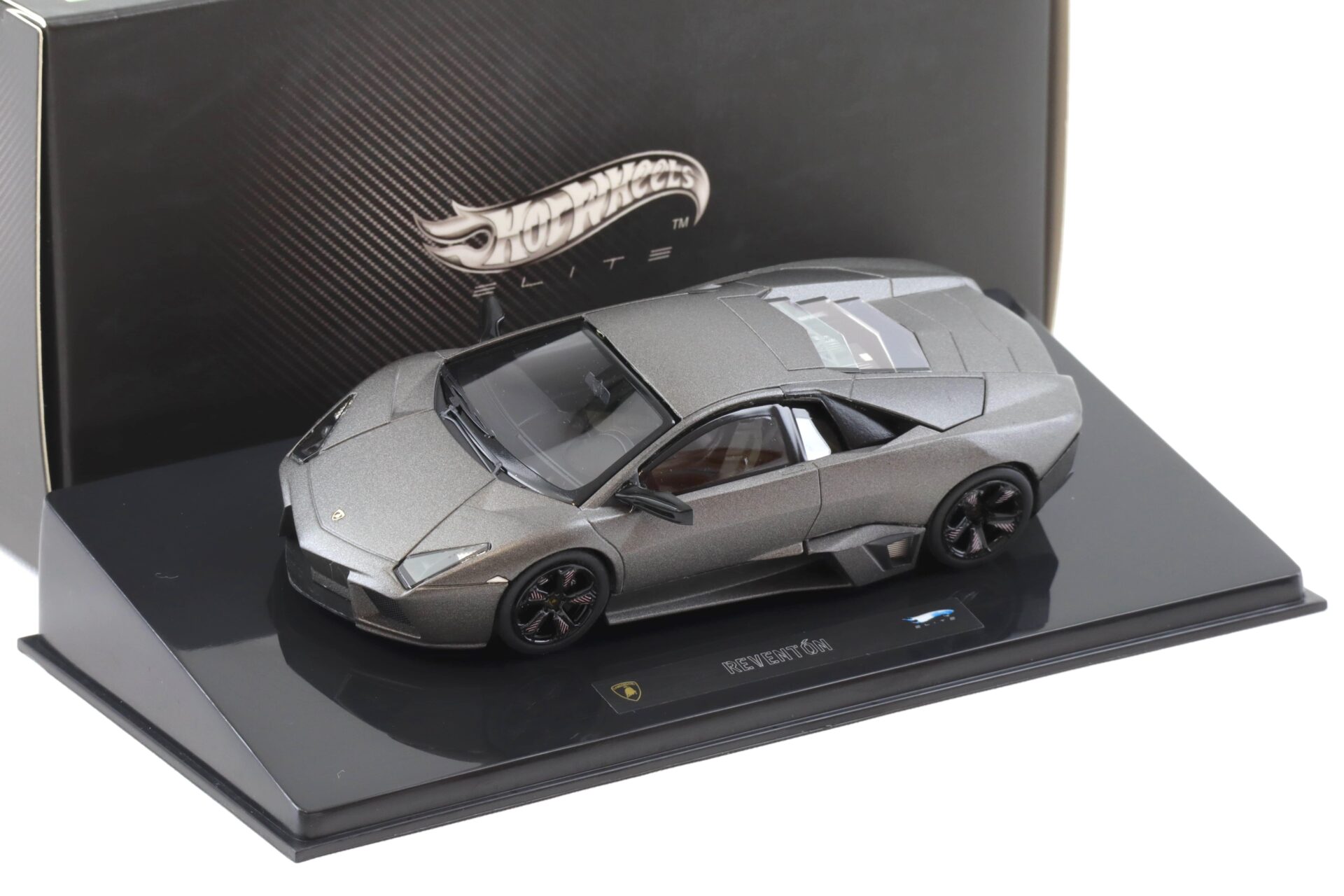 1:43 Hot Wheels Elite Lamborghini Reventon Coupe 2008 matt grey