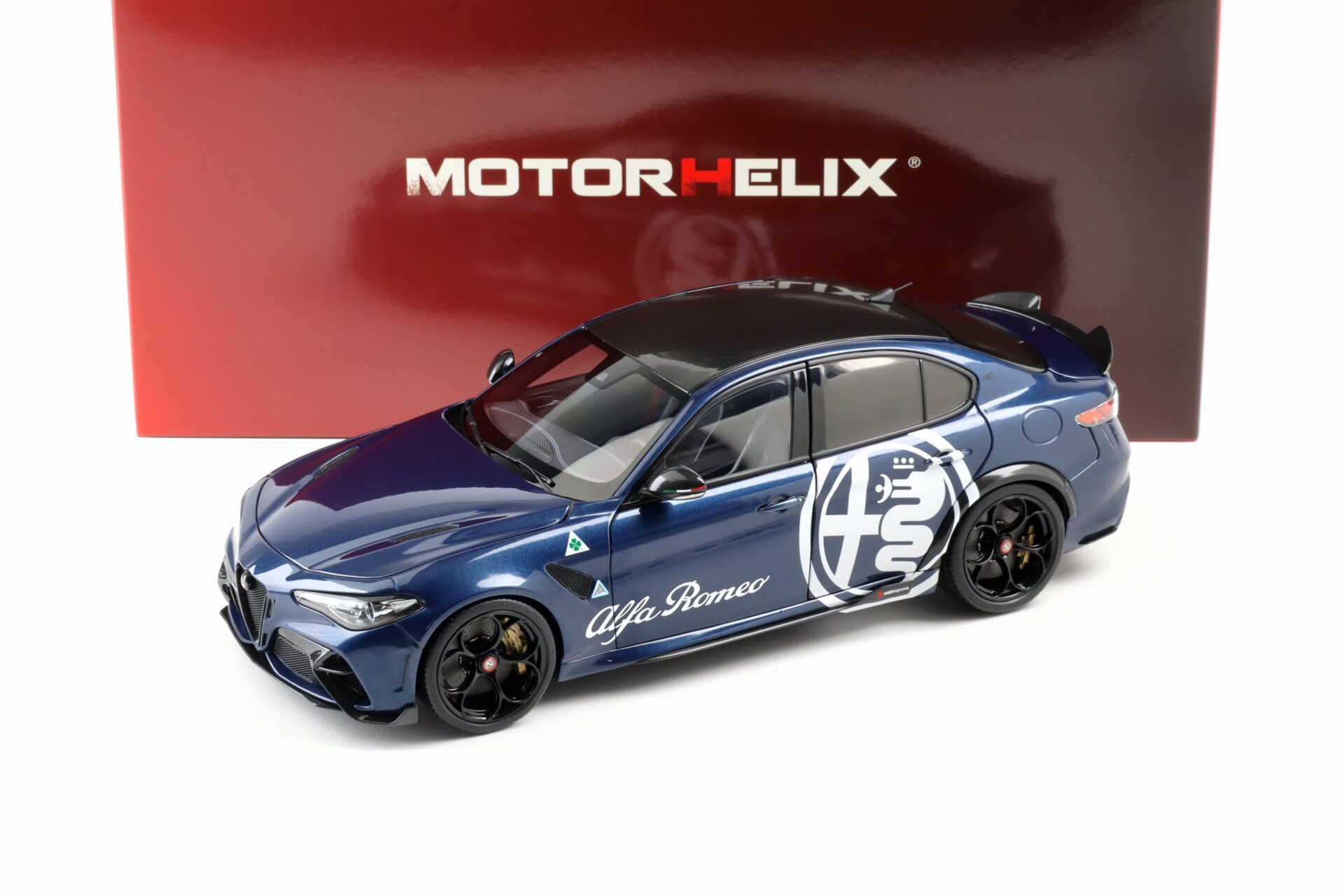 1:18 Motorhelix Alfa Romeo Giulia GTA Misano blue/ white Livery