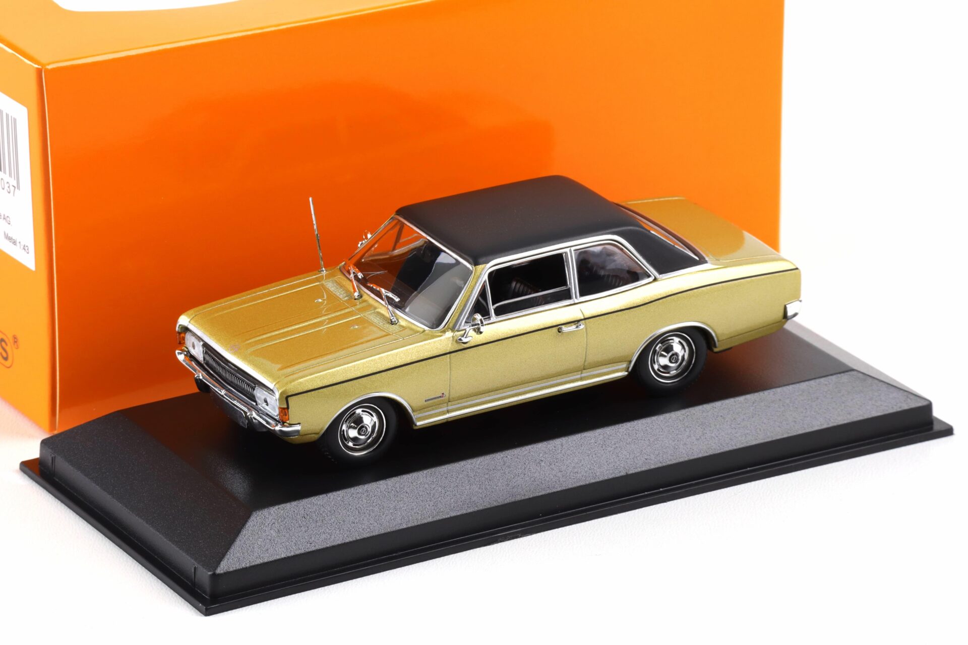 1:43 Minichamps Maxichamps Opel Commodore 1970 gold metallic/ black roof