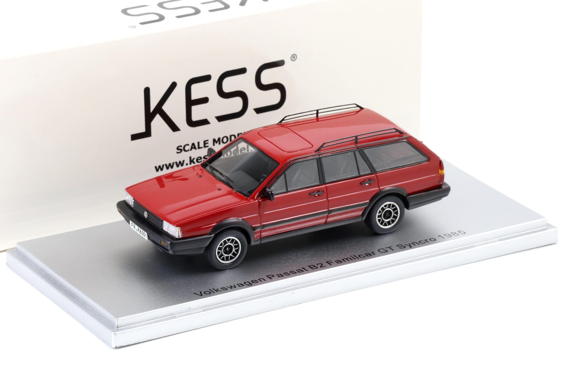 1:43 Kess Model VW Passat B2 Variant GT 2.0i Syncro 1985 Rosso Tornado red