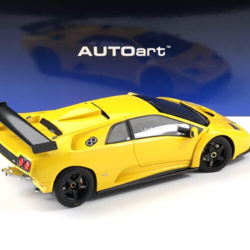 1:18 AUTOart Lamborghini Diablo GT-R Coupe 1999 Superfly yellow 79138