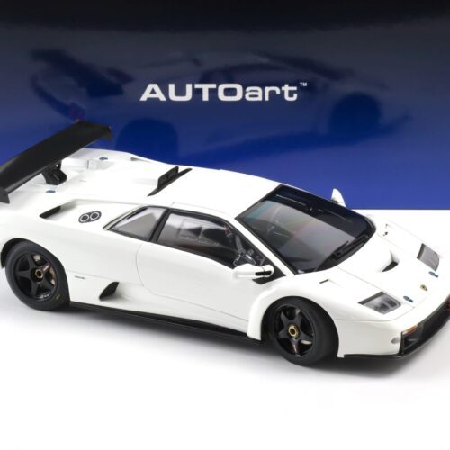 1:18 AUTOart Lamborghini Diablo GT-R Coupe 1999 Impact white 79136