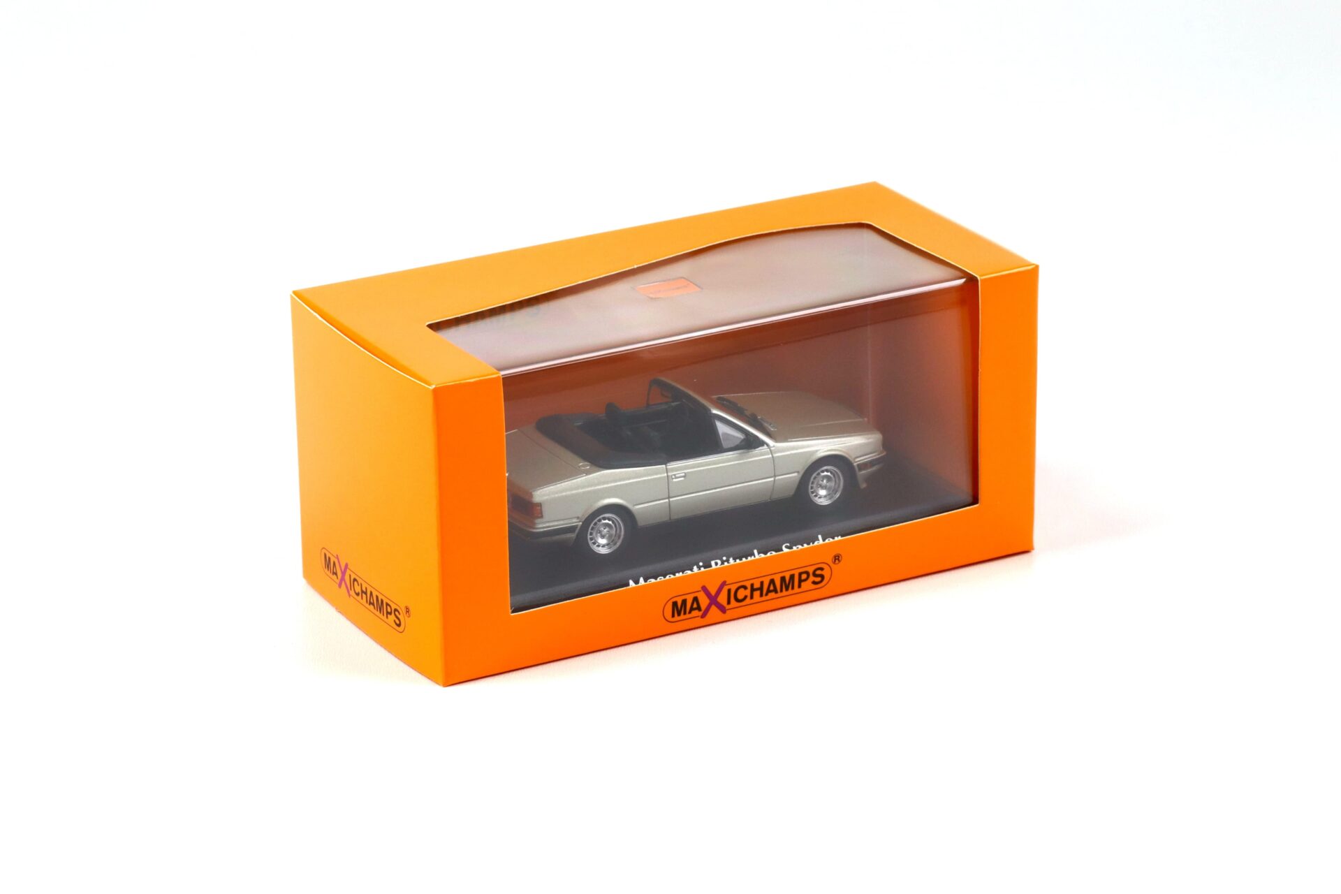1:43 Minichamps Maxichamps Maserati Biturbo Spyder 1984 silver metallic