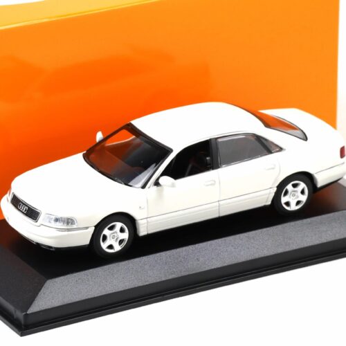 1:43 Minichamps Maxichamps Audi A8 Limousine 1999 white