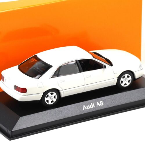1:43 Minichamps Maxichamps Audi A8 Limousine 1999 white