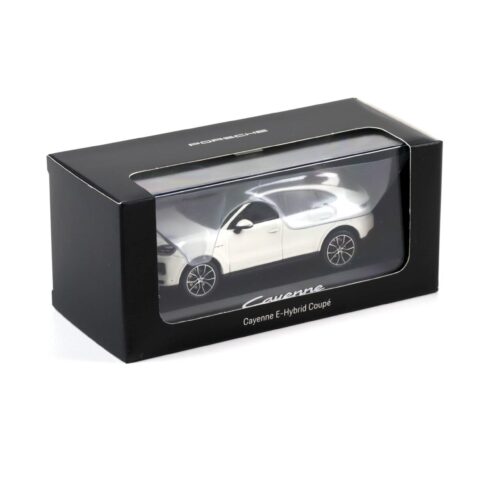 1:43 Solido Porsche Cayenne E-Hybrid Coupe (E3 II) Carrera white WAP DEALER
