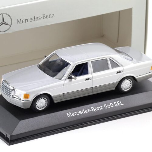 1:43 Minichamps Mercedes 560 SEL W126 Limousine silver/ blue interior DEALER VERSION