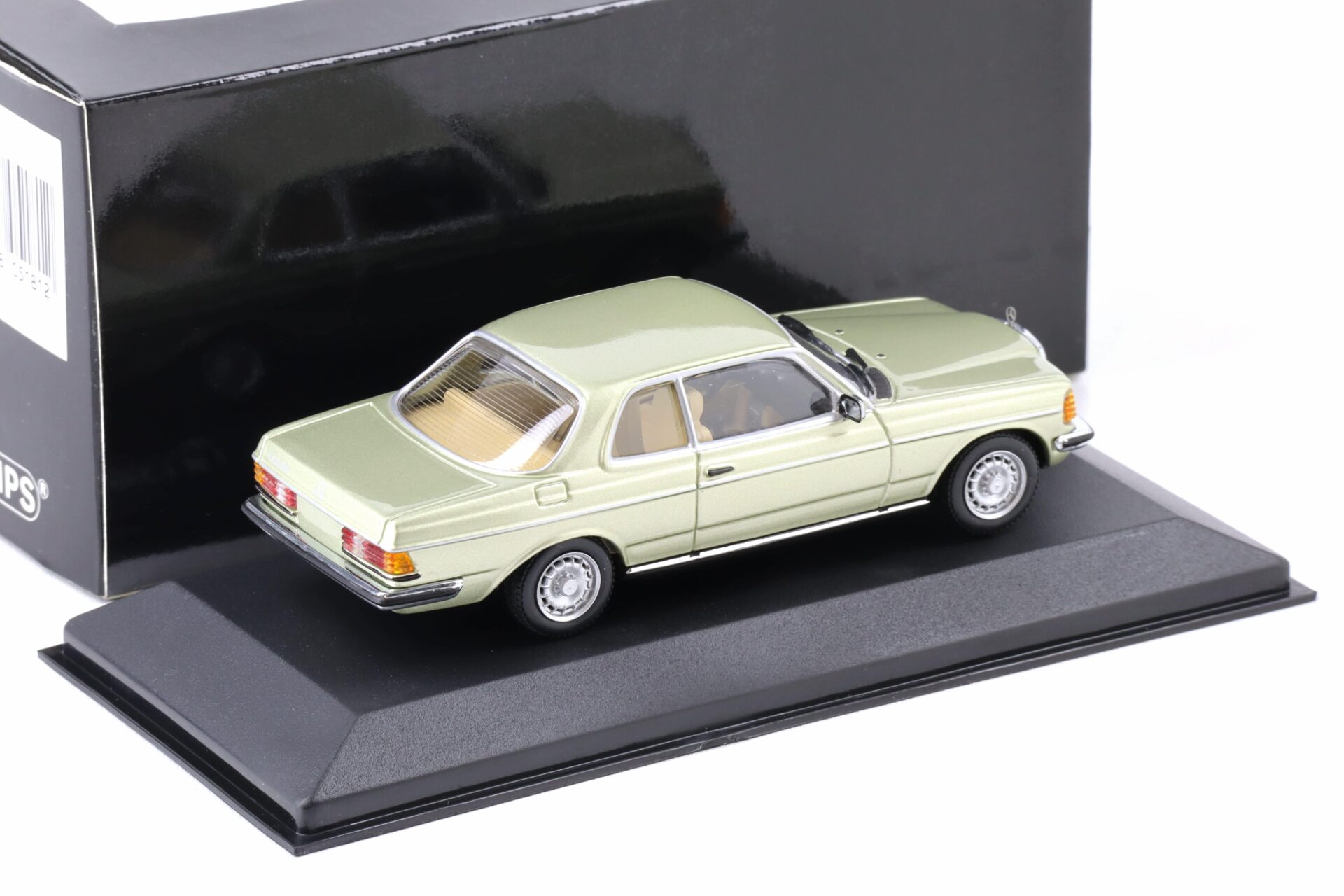 1:43 Minichamps Mercedes 230CE W123 Coupe 1977 silver-green metallic