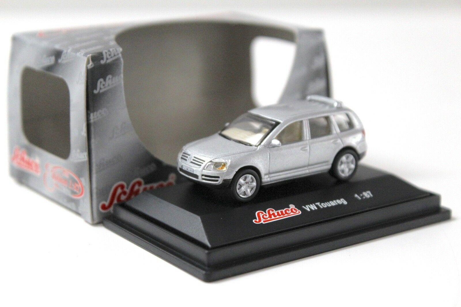 ID 31422 orig.jpg 1:87 Schuco VW Touareg silver