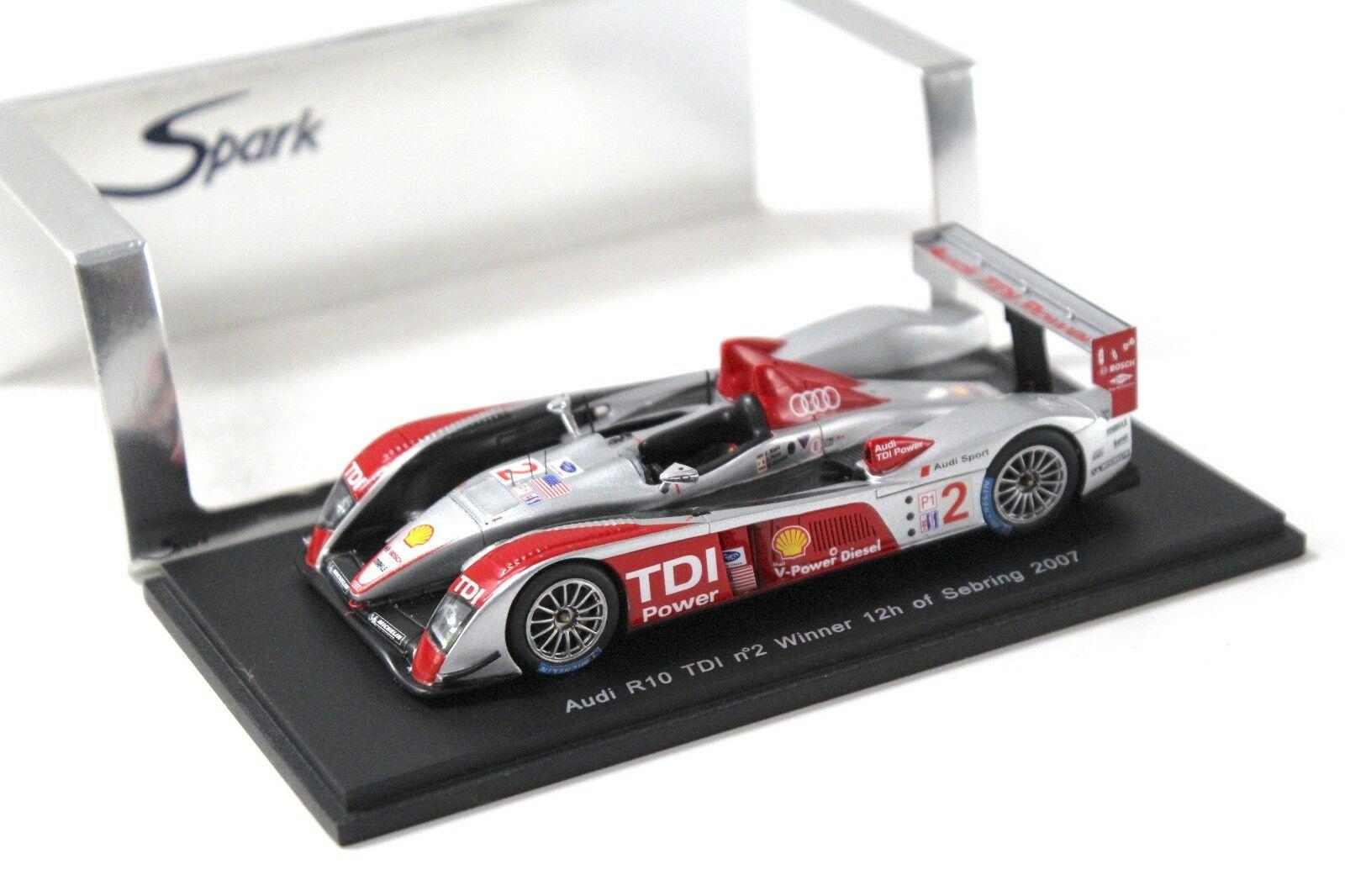 1:43 Spark Audi R10 TDI #2 Winner 12h Sebring 2007 #2