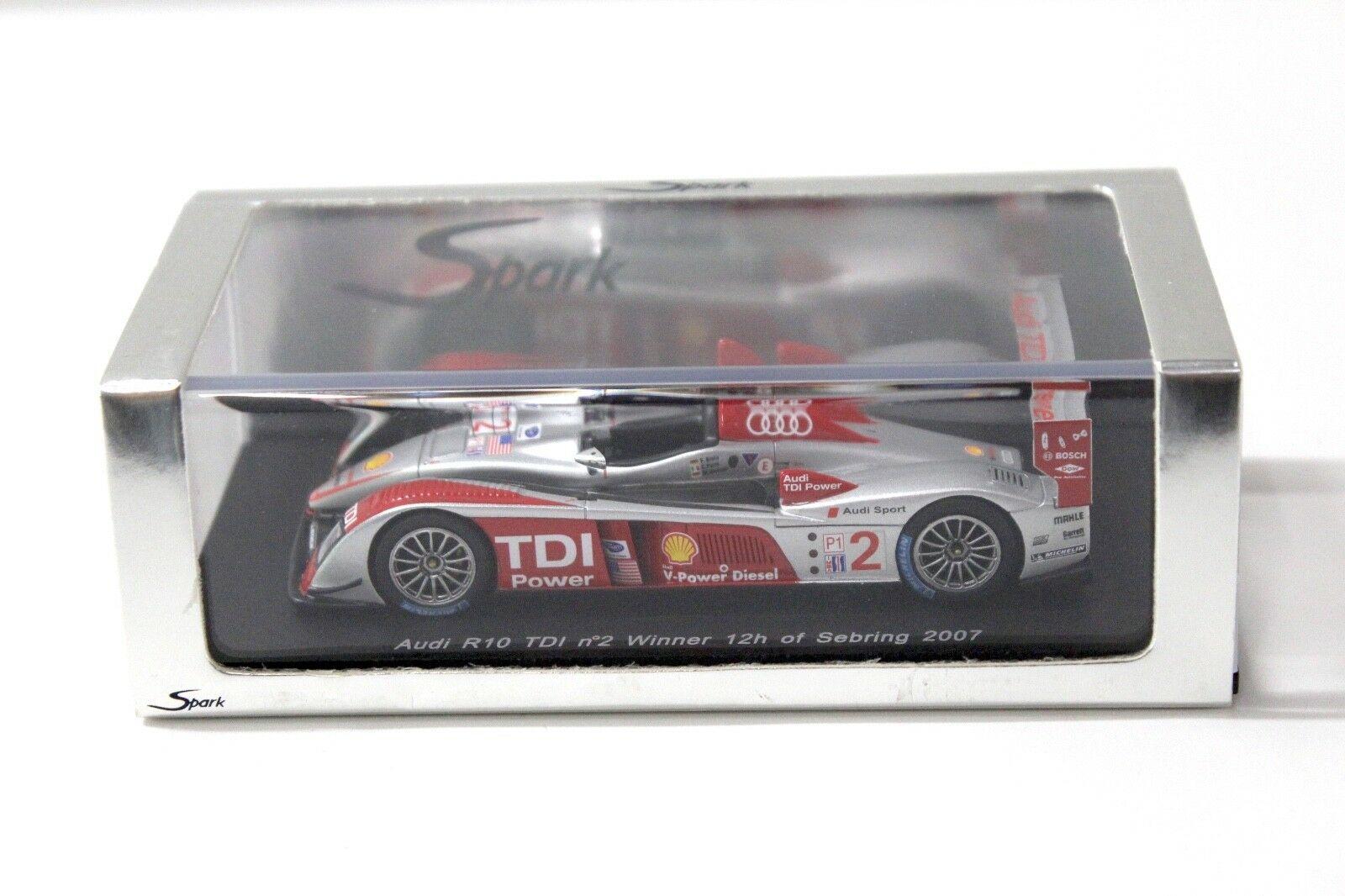 1:43 Spark Audi R10 TDI #2 Winner 12h Sebring 2007 #2