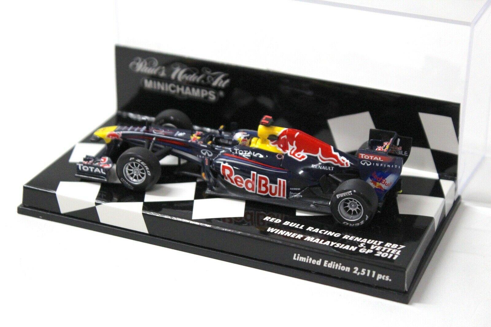 1:43 Minichamps Red Bull Racing Renault RB7 Malaysian GP Vettel