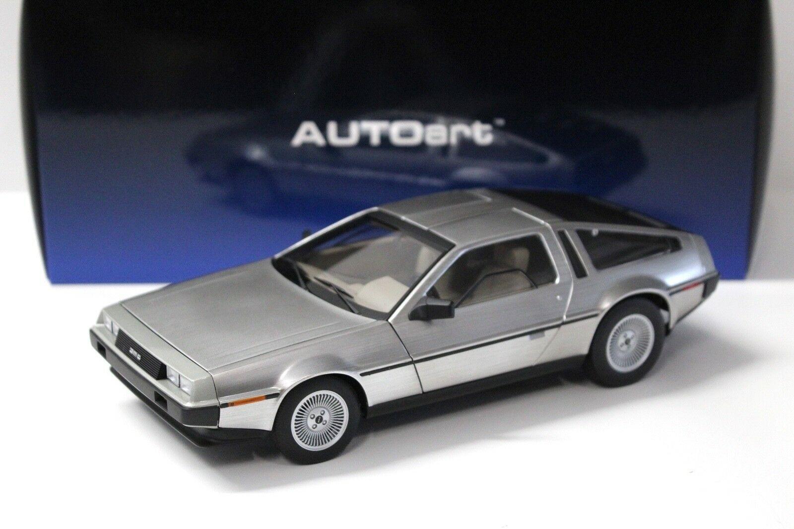 ID 34123 orig.jpg 1:18 AUTOart DeLorean DMC-12 Satin Finish 1981