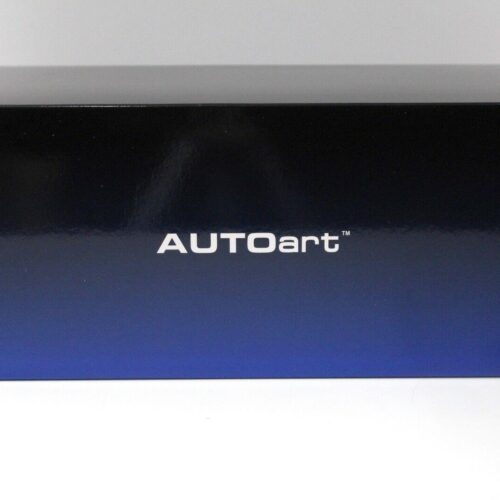 1:18 AUTOart DeLorean DMC-12 Satin Finish 1981