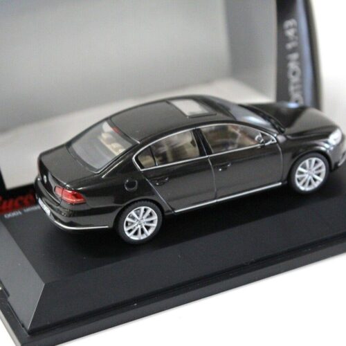 1:43 Schuco VW Passat B7 Limousine Graphit grey