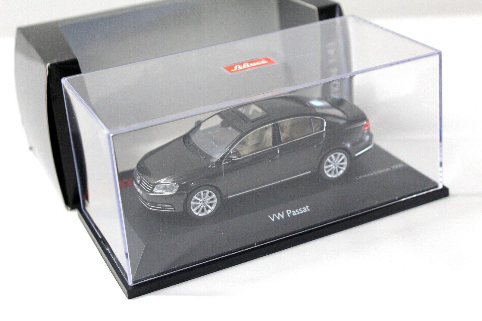 1:43 Schuco VW Passat B7 Limousine Graphit grey