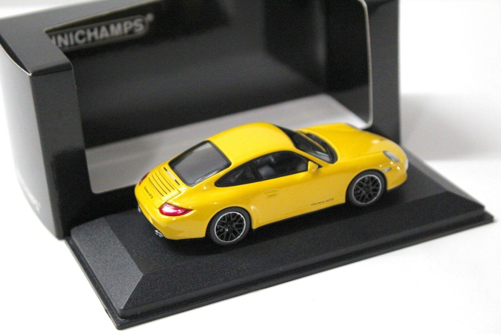 1:43 Minichamps Porsche 911 (997II) Carrera GTS yellow