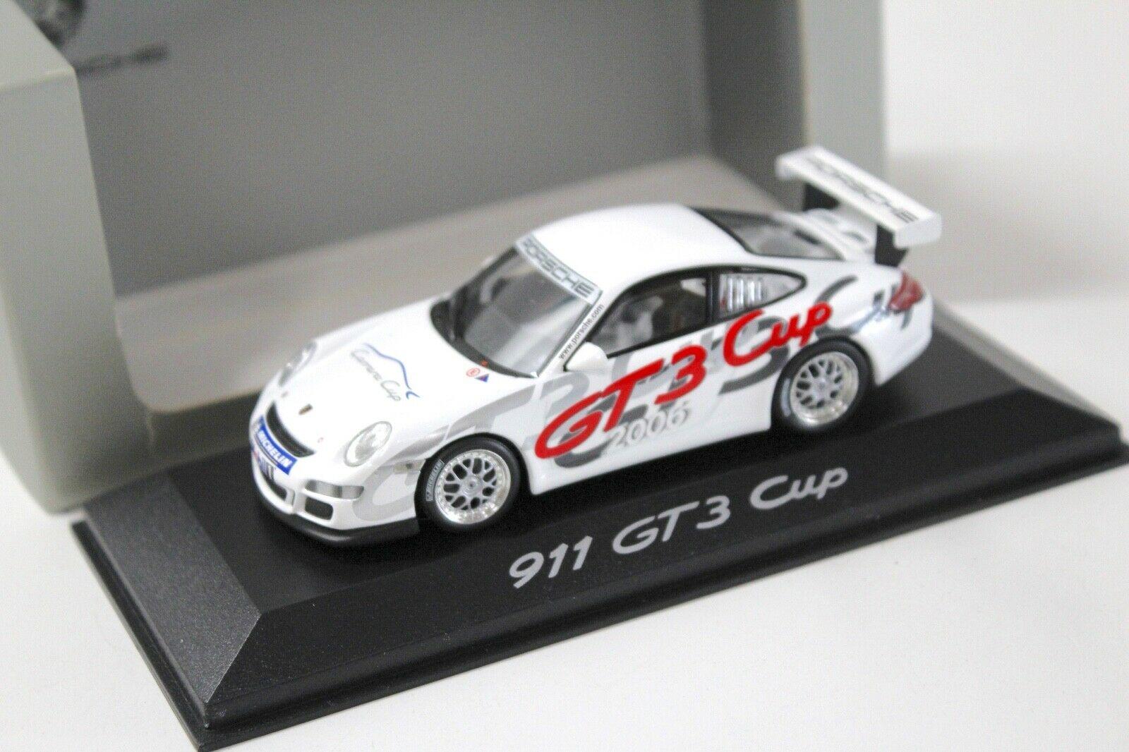 1:43 Minichamps Porsche 911 GT3 CUP Präsentation 2006 DEALER VERSION