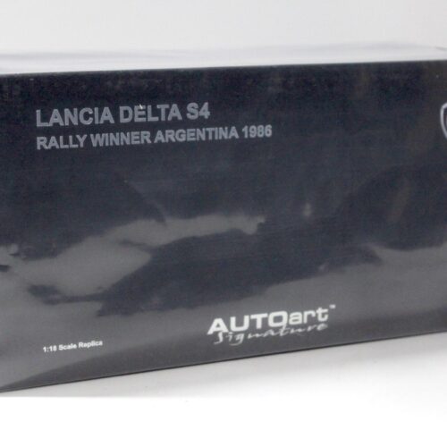 1:18 AUTOart Lancia Delta S4 "Martini" Rally #5 Winner Argentina 1986