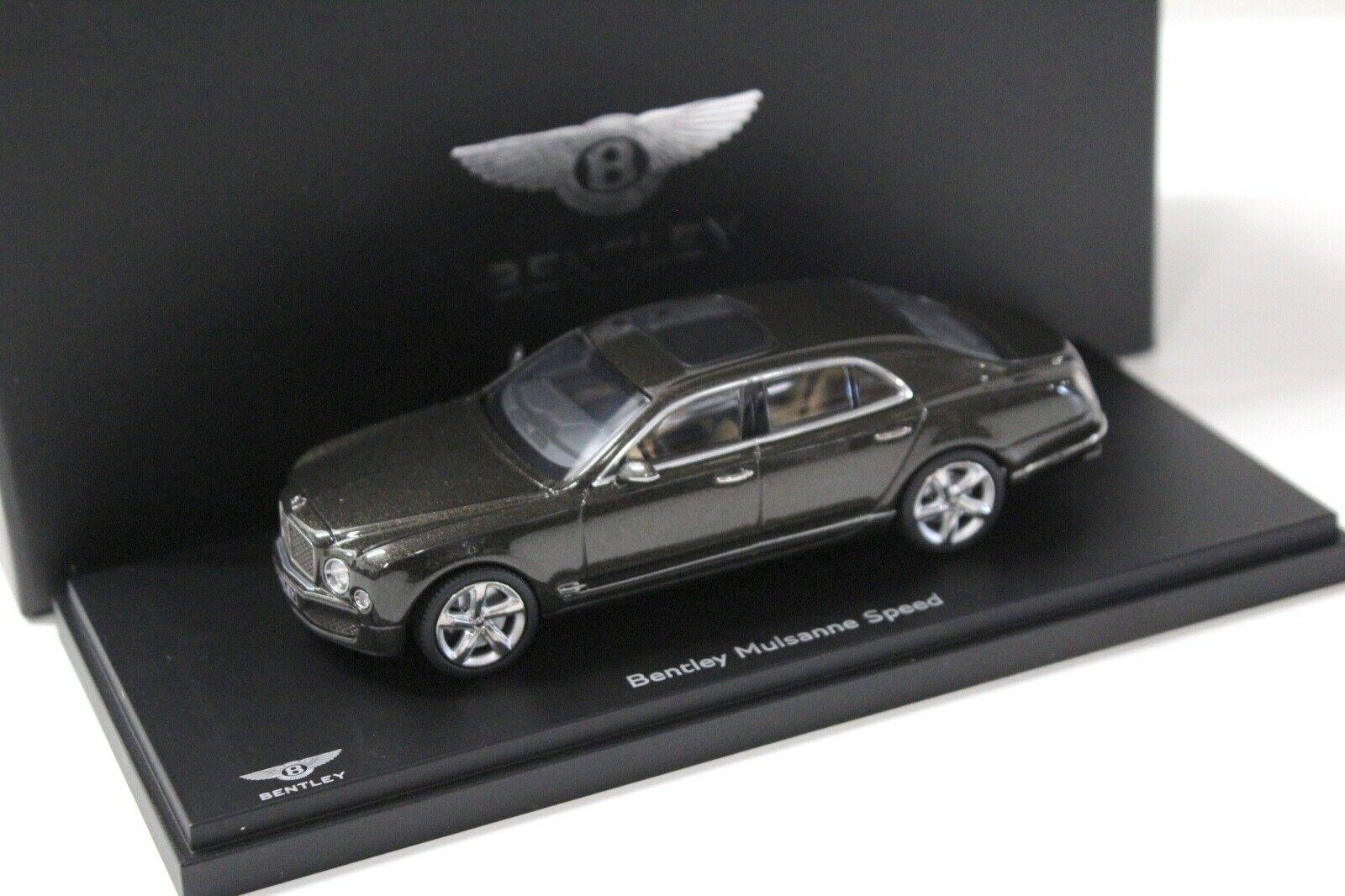 ID 34692 orig 1.jpg 1:43 Kyosho Bentley Mulsanne Speed dark brown DEALER VERSION