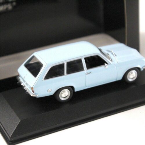 1:43 Minichamps Opel Ascona Voyage light blue