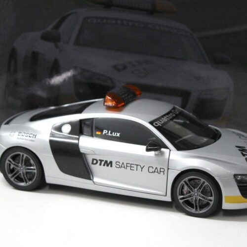 1:18 Kyosho Audi R8 4.2 FSi DTM Safety Car 2008