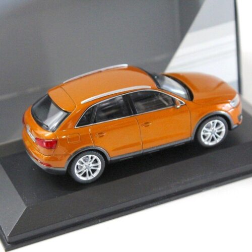 1:43 Schuco Audi Q3 Samoa orange 2011 DEALER VERSION
