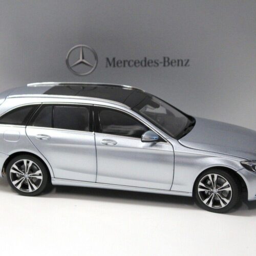 1:18 Norev Mercedes C-Class Estate silver DEALER VERSION - Image 2