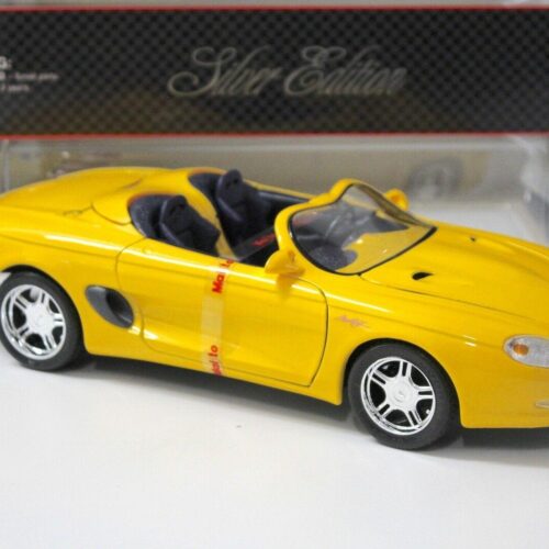 1:18 Maisto Ford Mustang Mach III yellow