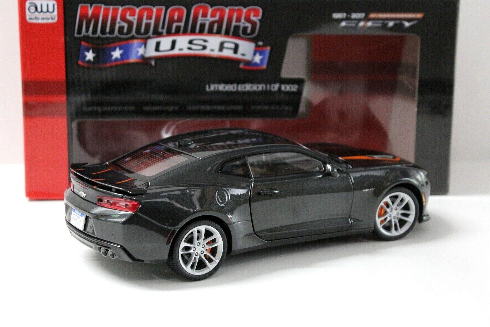 1:18 AUTO World Chevrolet Camaro SS 2017 grey *50th Anniversary*