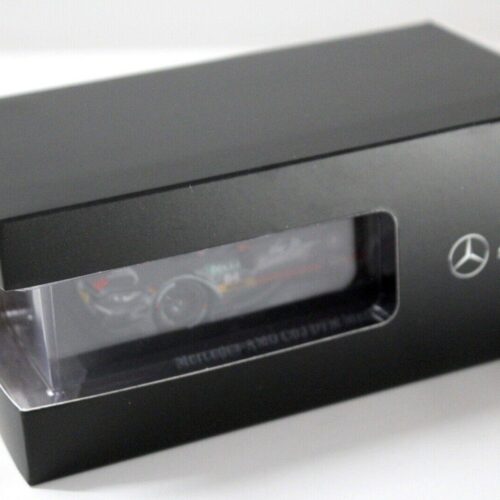 1:43 Spark Mercedes C63 AMG DTM 2016 Götz #84 DEALER VERSION